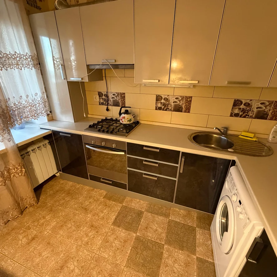 1к квартира. Улица. Кирова, 33А